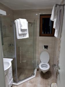 Ένα μπάνιο στο Kopaonik Superior Lux Apartman +9 φωτογραφίες