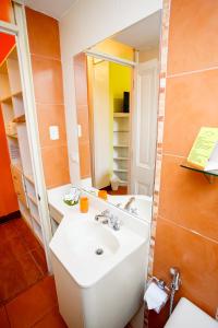 Um banheiro em Lima Wari Hotel Boutique