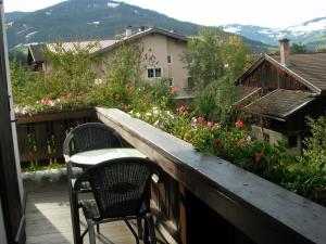 Ein allgemeiner Bergblick oder ein Berglick von der Ferienwohnung aus