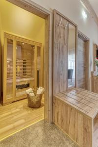 Koupelna v ubytování Wellnesshotel deine Auszeit, Adults only