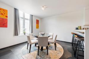 Χώρος καθιστικού στο Classy Apartment in City Center with Large Balcony