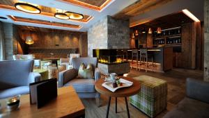 Hotel Verwall的休息区