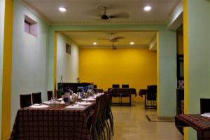 Gallery image of HOTEL PARK LAGOON in Puri