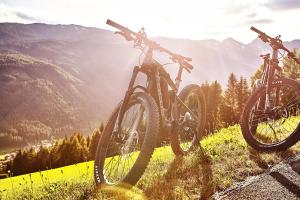 Radfahren an der Unterkunft Hotel Häuserl im Wald oder in der Nähe