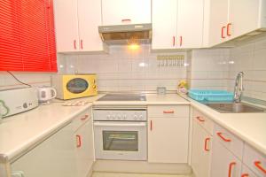 Zdjęcie z galerii obiektu Calypso Apartments w mieście Mijas +19 zdjęć