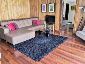Posezení v ubytování Kairos Villa