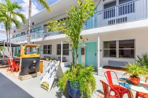 Gallery image of Seaside All Suites Hotel in Miami Beach