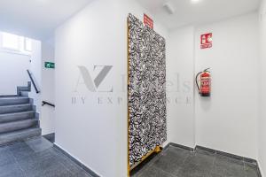 Kép AYZ Villegas - Auto check-in property szállásáról Madridban a galériában Még 37 kép