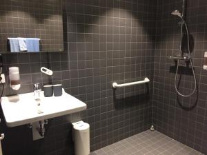 Un baño de Péitche Lauer