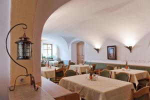 Restaurace v ubytování Hotel zum Bräu