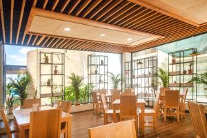 Restoran või mõni muu söögikoht majutusasutuses Wyndham Garden Cancun Downtown