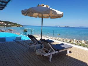 Fotografie z fotogalerie ubytování Paralia Luxury Suites v destinaci Agios Stefanos