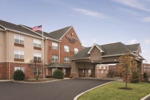 una representación de la parte delantera de un hotel en Country Inn & Suites by Radisson, Fairborn South, OH, en Fairborn