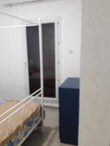 Appartement vue sur mer客房内的一张或多张床位