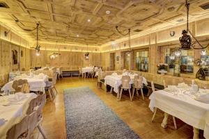 Restaurace v ubytování KOSIS Sports Lifestyle Hotel