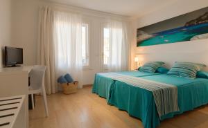 Gallery image of Hotel Capri in Port de Pollensa