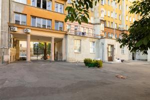 Budova, v ktorej sa apartmán nachádza