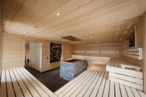 Posezení v ubytování KOSIS Sports Lifestyle Hotel