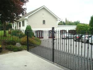 The building in which a panziókat is located