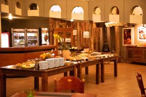 Comida no hotel ou em algum lugar perto