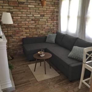 Posezení v ubytování Aranypart Apartmanházak Tiszakécske