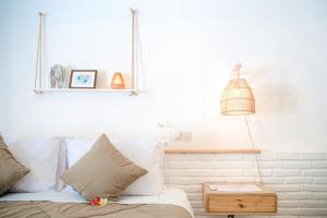 Voodi või voodid majutusasutuse The Koho Air Hotel toas