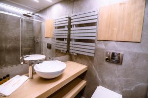 A bathroom at Apartment Luna Hrebienok C109