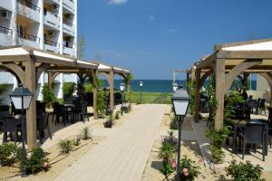 Peisaj natural din apropierea acestui hotel