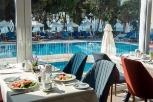 Εστιατόριο ή άλλο μέρος για φαγητό στο Park Beach hotel