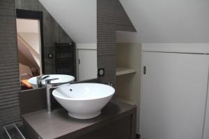 Koupelna v ubytování La Bellevue, maison entière + 5 fotografií