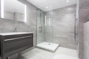 Gallery image of The Carlyle - Stunning Serviced Apartments in London