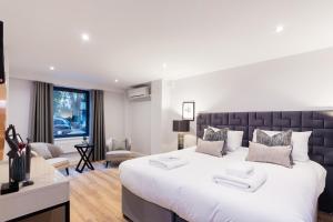 Imagen de la galería de The Carlyle - Stunning Serviced Apartments, en Londres