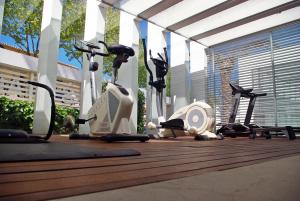 Fitness centrum a/nebo fitness zařízení v ubytování S'Agaró Hotel Spa & Wellness