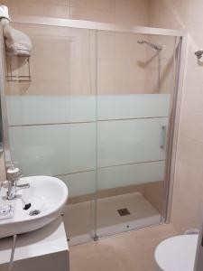 Kúpeľňa v ubytovaní Apartamentos HELA