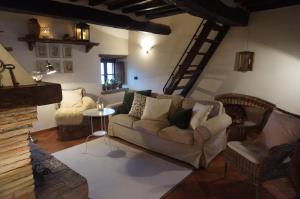 A seating area at Villa Acadirospi