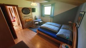 Cama o camas de una habitación en Göllblick