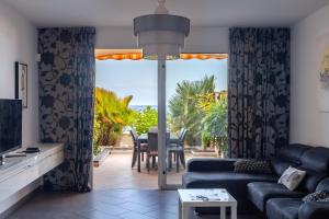 Χώρος καθιστικού στο Casa Parque Tropical Ocean View