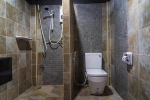 Ein Badezimmer in der Unterkunft Chomview Resort