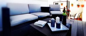 A bed or beds in a room at Summerland Apartments Rota