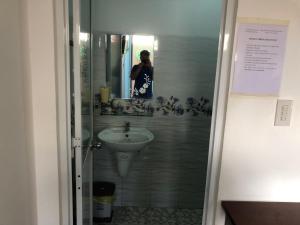 Koupelna v ubytování Thảo Chi