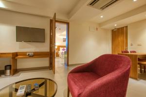 TV o dispositivi per l'intrattenimento presso Lilac Hotel, 5th Block