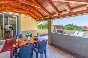 Balkon lub taras w obiekcie All Seasons Apartment