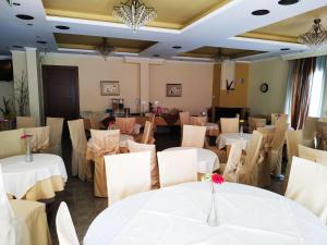 Posezení v ubytování Filoxenia Hotel