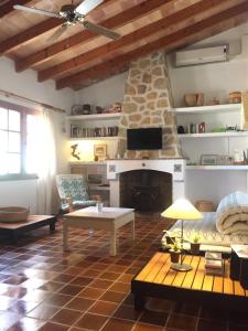 A seating area at Can Petrel