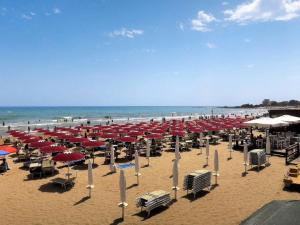 Foto da galeria de Nuovo Apt in Villa full optional con piscina e veranda vista mare a 500 mt dalla spiaggia della Scala em Realmonte