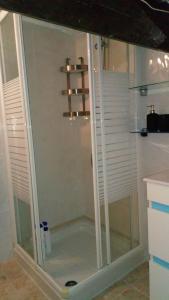 Ένα μπάνιο στο apartamento a 15min de BILBAO, 5minBEC