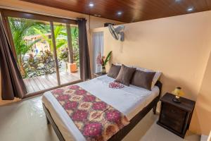 Gallery image of Aunty Arenal Lodge in Fortuna