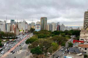 Imagen de la galería de Saint Lawrence - 30m Metrô Paraíso, en São Paulo