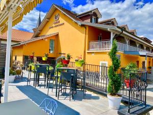 Budova, kde se hotel nachází