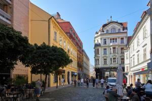 Le Monde Apartment Bratislava - amazing 5BDR in downtown vendégei